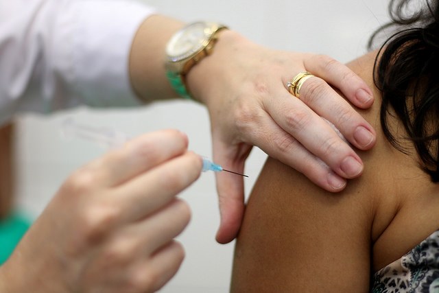 Apenas 27,5% do público-alvo tomou vacina contra gripe | Portal Brasil